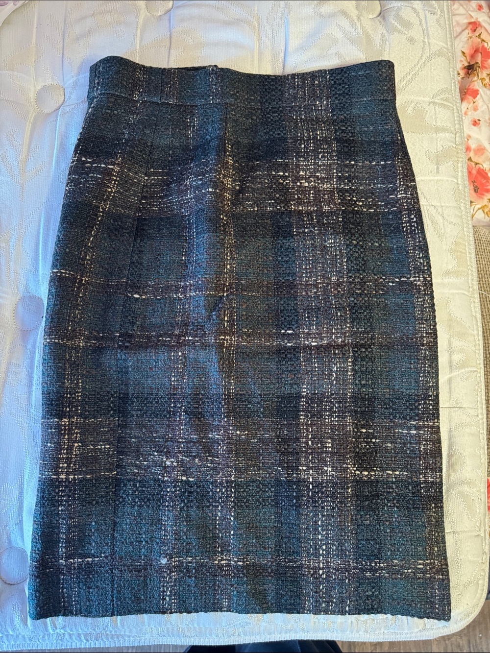 Akris Punto Black and Blue Plaid Tweed Pencil Skirt